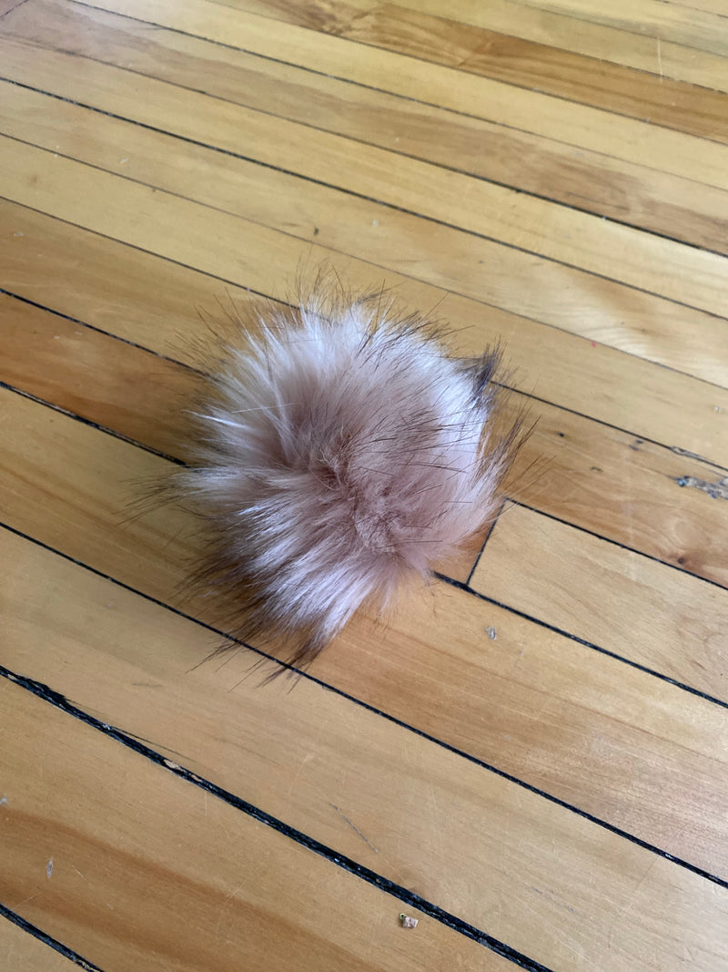 Luxury Pom Bomb