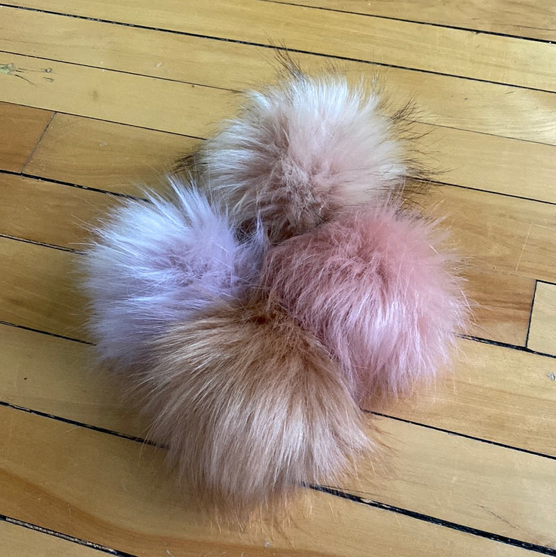 Luxury Pom Bomb